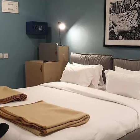 Euro 3* Gzira